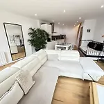 Holiday home Maison 34 Avec Service De Navette *