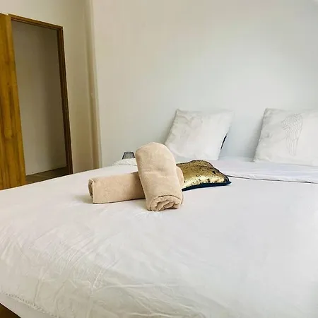 Kay Doudou 60m2 - 5 Min Aeroport - Navette - Parking Holiday home